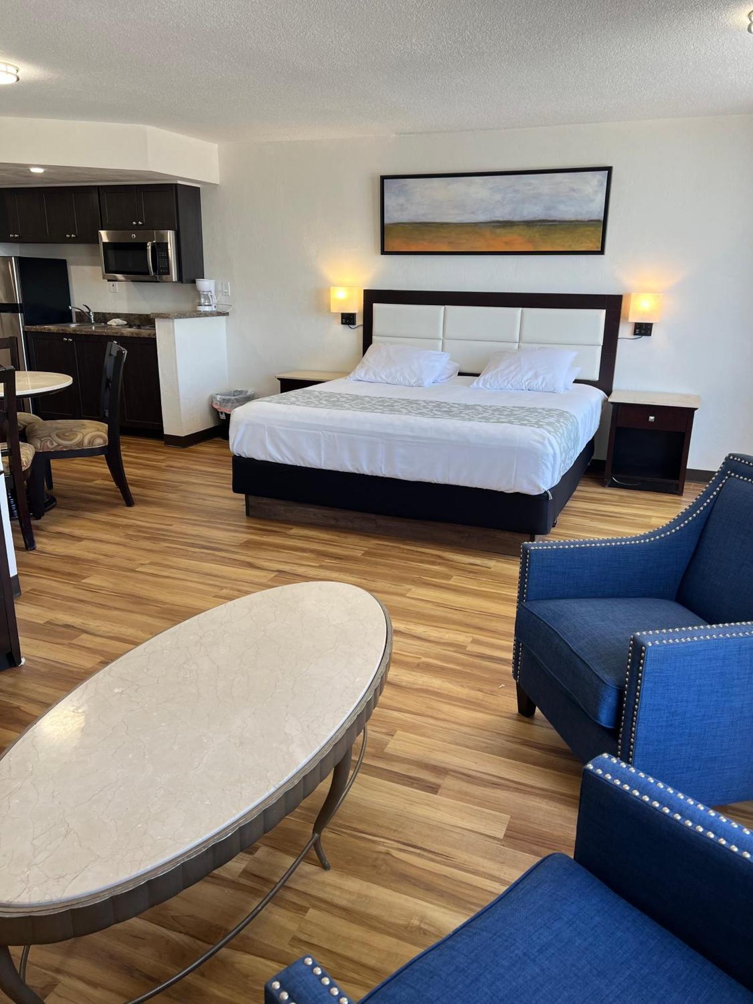 Flamingo Inn Beachfront - Дейтона-Бич Экстерьер фото